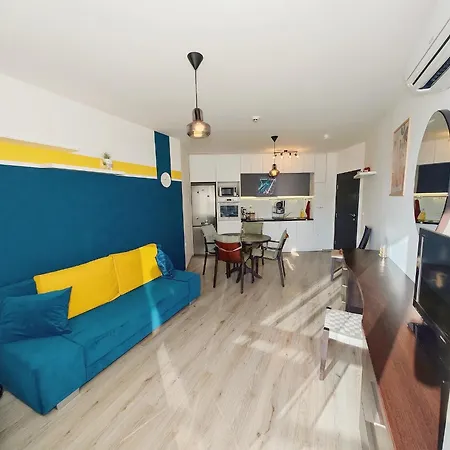 Apartmán Kj - Swimmingpool - 3 Min From The