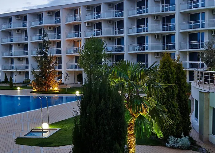 Kj - Swimmingpool - 3 Min From The Burgas City