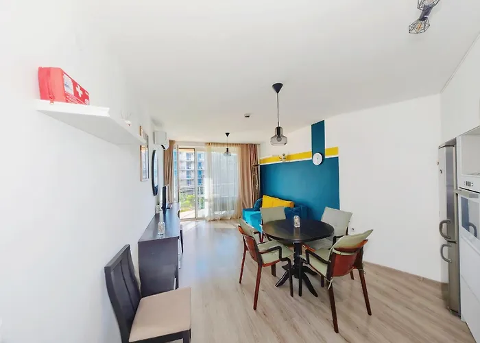 Apartmán Kj - Swimmingpool - 3 Min From The